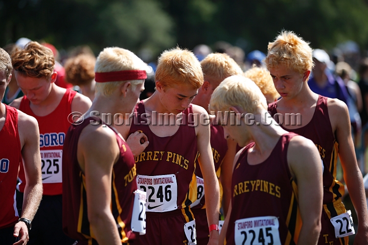 2014StanfordSeededBoys-304.JPG - Seeded boys race at the Stanford Invitational, September 27, Stanford Golf Course, Stanford, California.